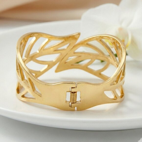 Gold Leaf Cuff Hinged Bracelet | 18K Gold Plated Stainless Steel | Sparkling - Picture 5 of 10